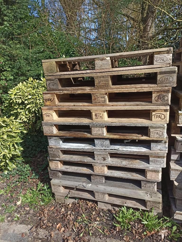 EURO PALETTES, Bricolage & Construction, Bois & Planches, Enlèvement, Comme neuf, Palette