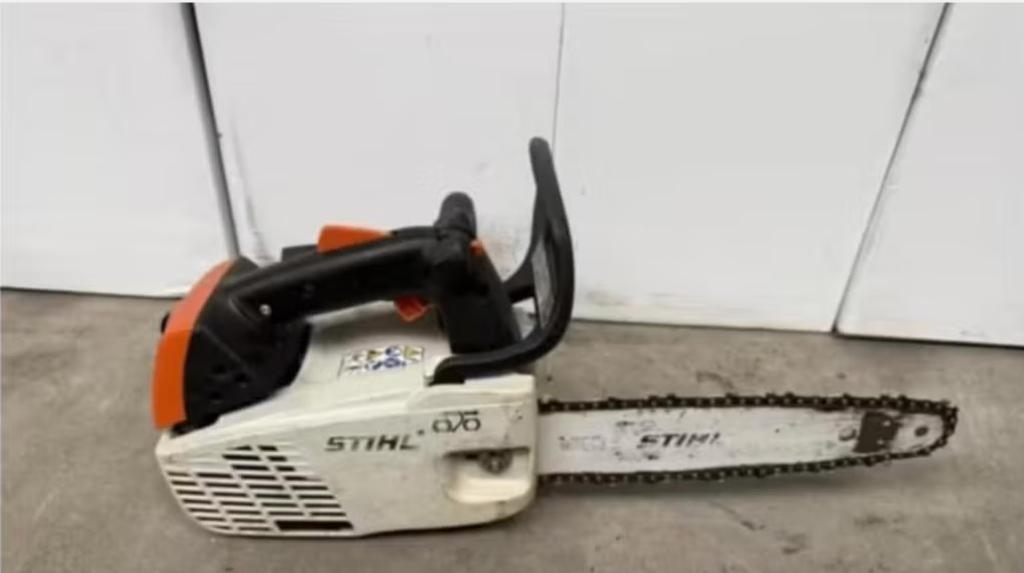 Stihl MS 193 T kettingzaag, Enlèvement, Tronçonneuse