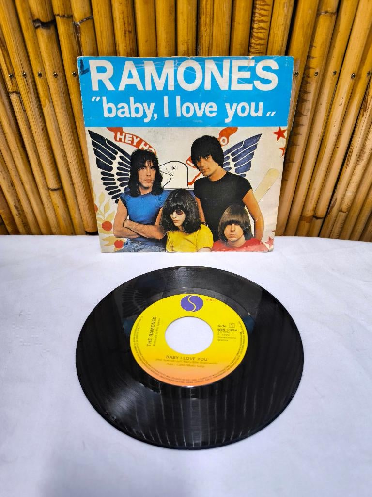 Vinyl 45t/7" The Ramones „Baby, I Love You” 1980 Sire 17589, Ophalen of Verzenden, Gebruikt