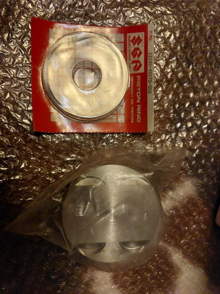 Suzuki GN250 pistonset, Motos, Enlèvement ou Envoi