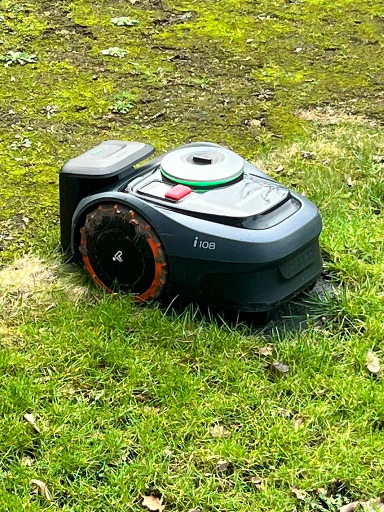 Segway Navimow i108 robotmaaier draadloos tot 800m2, Tuin en Terras, Robotmaaiers, Ophalen, Zo goed als nieuw