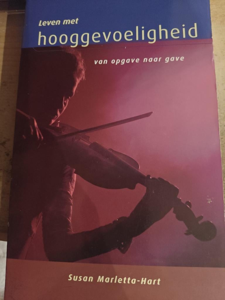 S. Hart - Leven met hooggevoeligheid, Boeken, Psychologie, Zo goed als nieuw, Ophalen