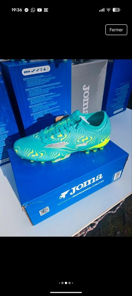 Lot de chaussures de foot, Enlèvement