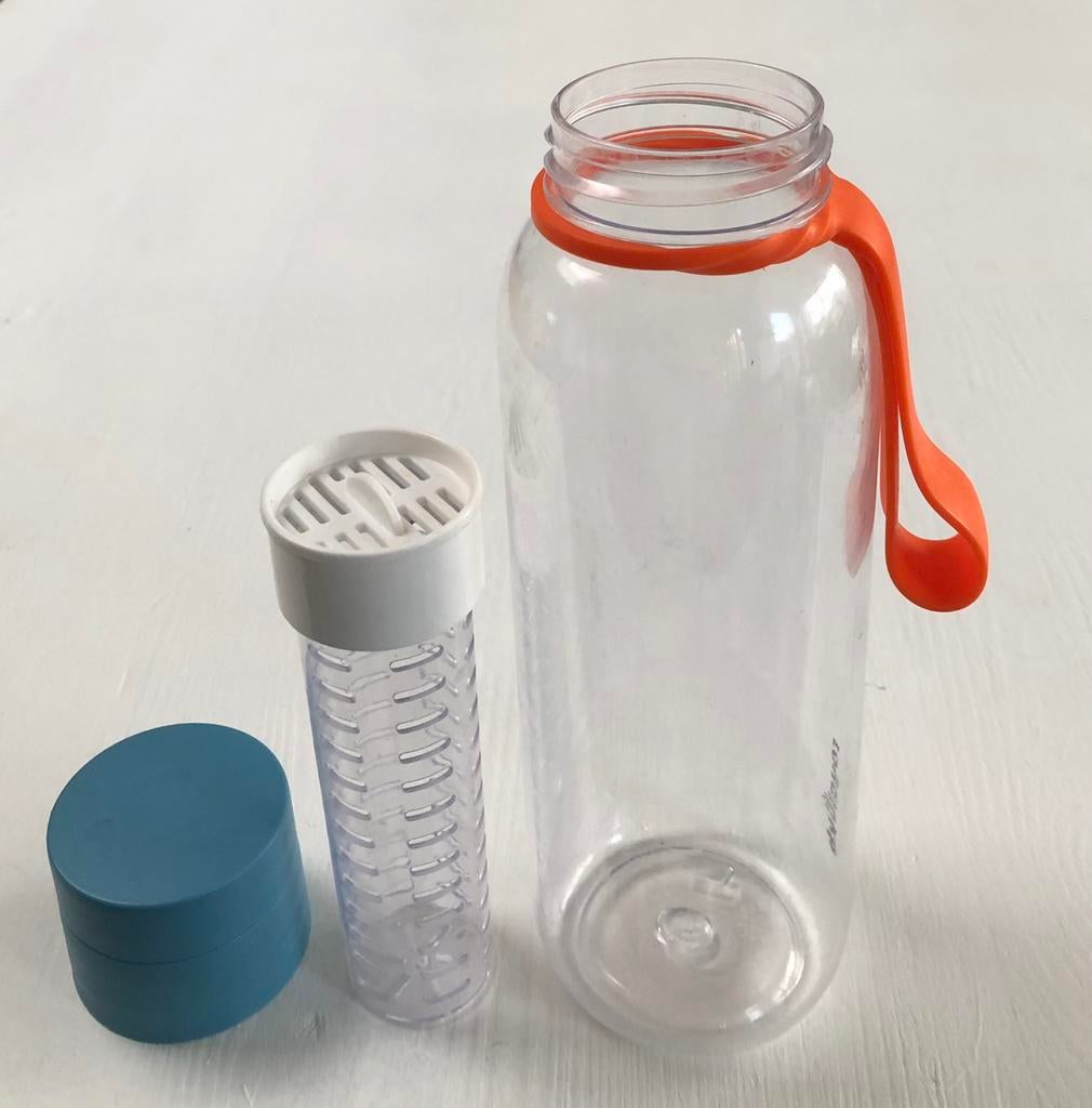 drinkfles met infuser 0,5 liter, Sport en Fitness, Drinkbussen, Zo goed als nieuw, Ophalen of Verzenden