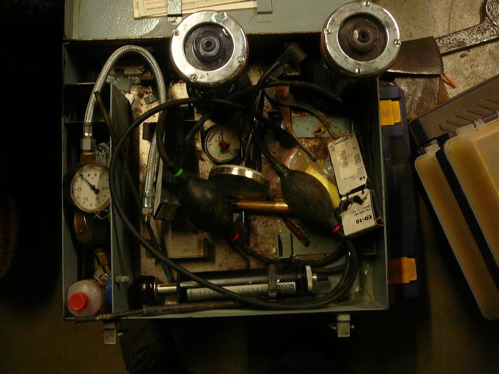 Ancien coffret brigon, Enlèvement ou Envoi