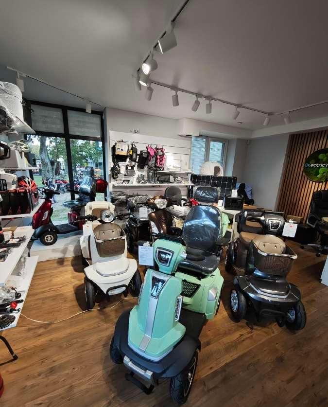 Scootmobiel de qualité supérieure 25 km/h - 2025 (nouvelle), Enlèvement ou Envoi, Pliant, Comme neuf, Fauteuil roulant électrique