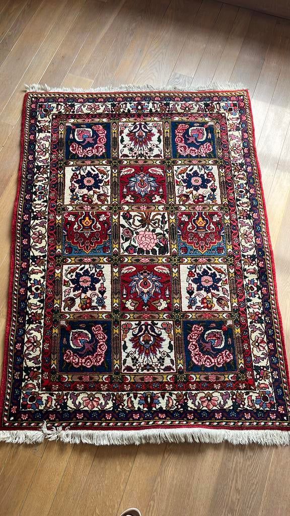 Oosters tapijt, Ophalen