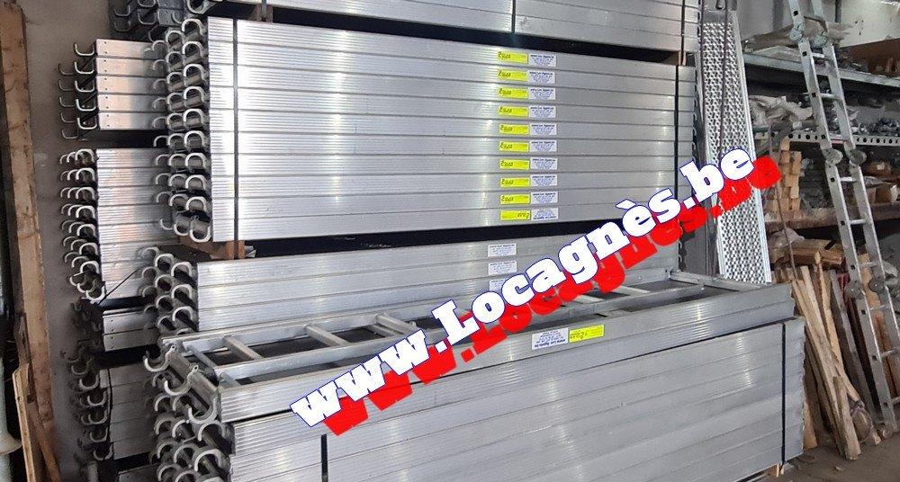 Steigers / Vloeren / Passagevlonder met ladders, Doe-het-zelf en Bouw, Ladders en Trappen, Ophalen, Nieuw