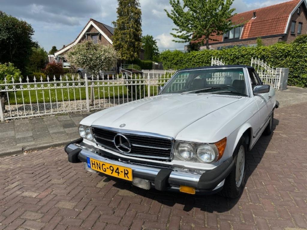 Mercedes-Benz SL-Klasse 560 SL, Automaat, Achterwielaandrijving, 5600 cc, Cabriolet