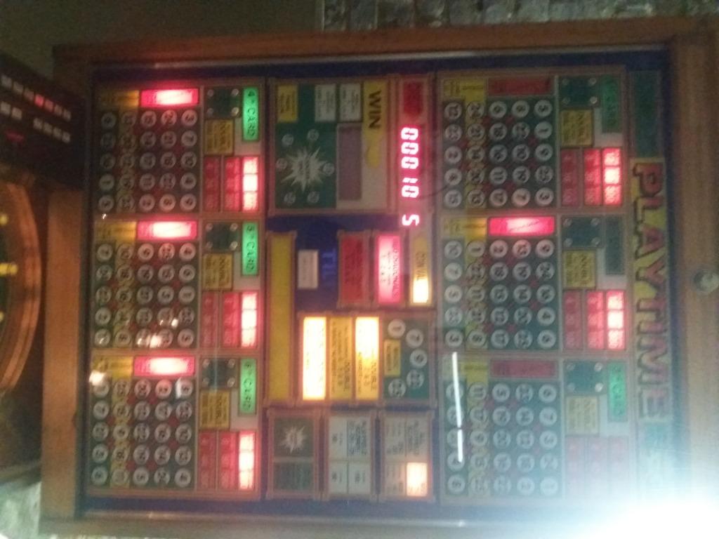 bingo bally à vendre (2 complets+1 gratuit), Collections, Machines | Machines à sous, Utilisé, Euro, Avec clés, Enlèvement