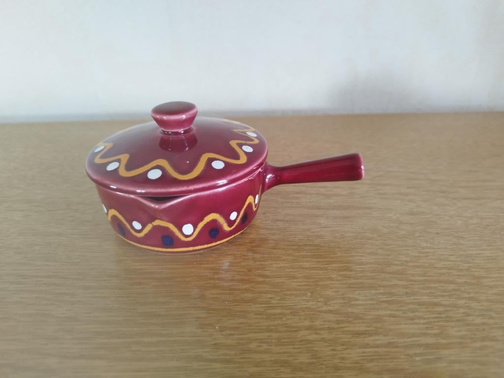 Petit plat stoneware 10 cm avec anse, Maison & Meubles, Enlèvement, Comme neuf