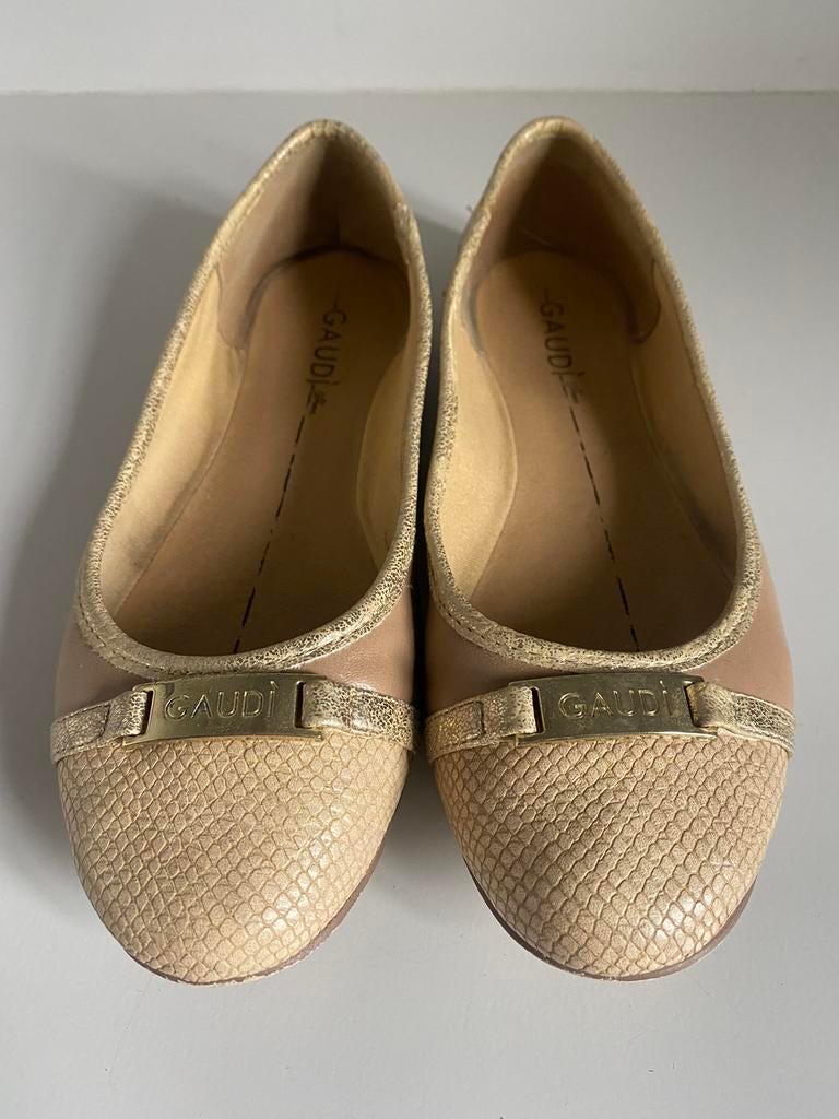 Goudkleurige ballerina’s Gaudí 37, Vêtements | Femmes, Enlèvement ou Envoi, Autres couleurs, Gaudí, Comme neuf