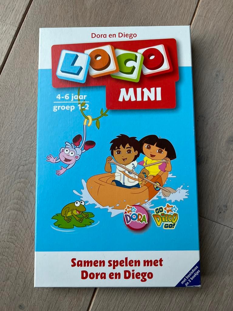 Basisdoos met 2 boekjes van Loco Mini met Dora en Diego, Kinderen en Baby's, Ophalen of Verzenden, 10 tot 50 stukjes, Zo goed als nieuw