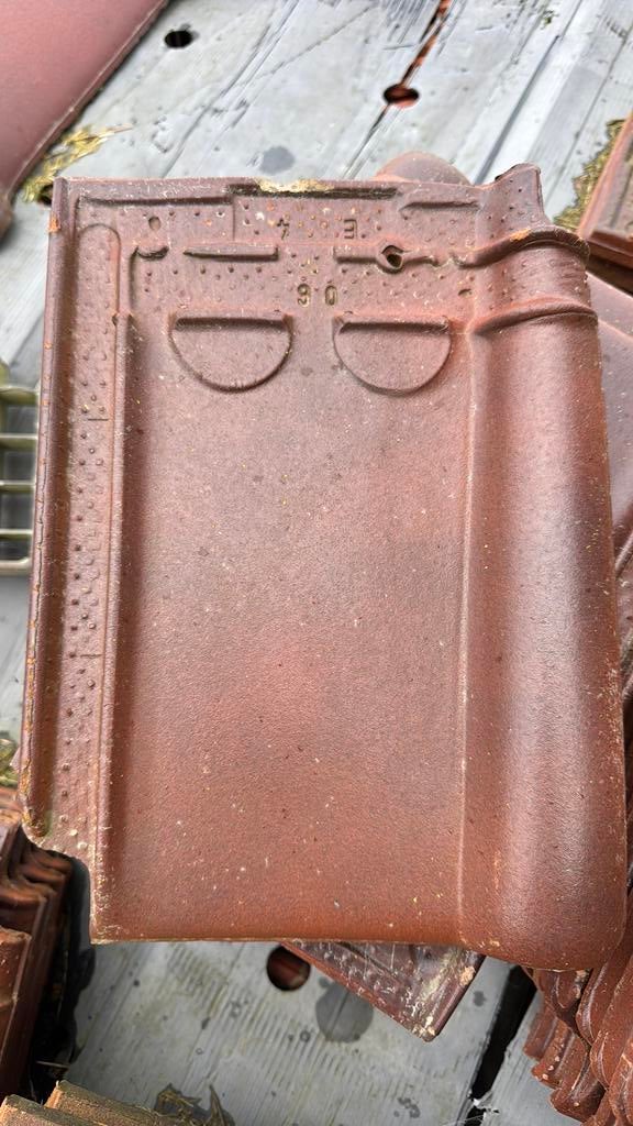 Tuiles 44 lustré, Bricolage & Construction, Enlèvement, Neuf