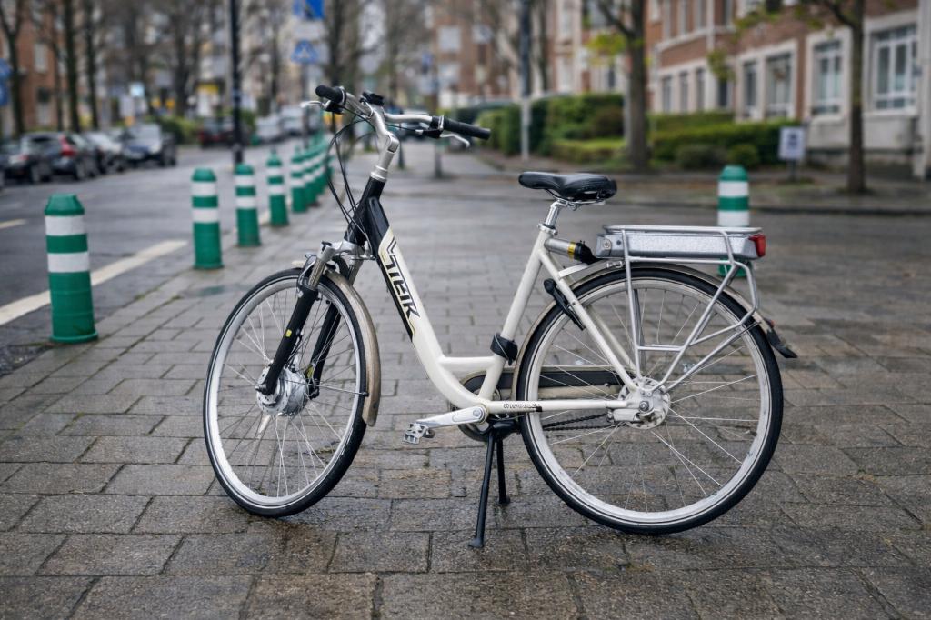 Electrische Fiets Trek, Fietsen en Brommers, Fietsen | Dames | Damesfietsen, Gebruikt, 47 tot 50 cm, Versnellingen, Ophalen