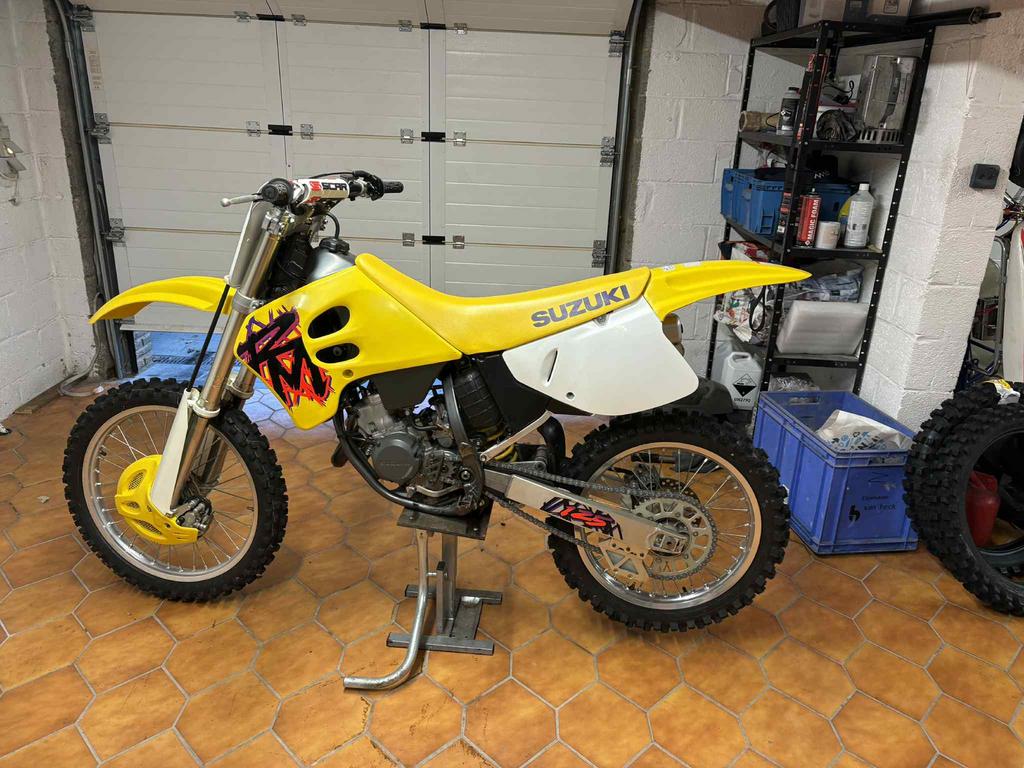 Suzuki rm 125 1993, Motos, Motos | Suzuki, Particulier