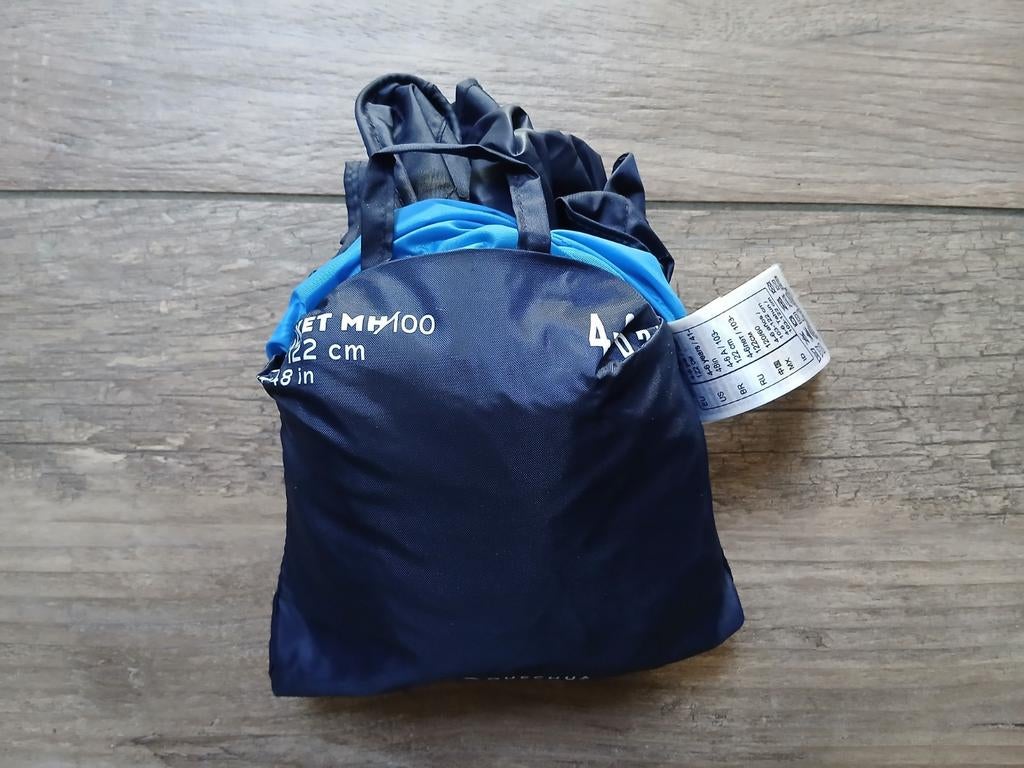 Opvouwbare regenponcho Quecha 116-122, Ophalen