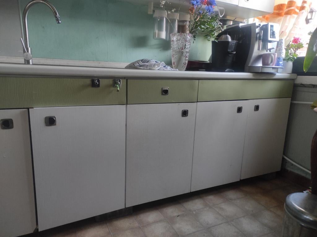 Keuken met toestellen gratis, Huis en Inrichting, Ophalen