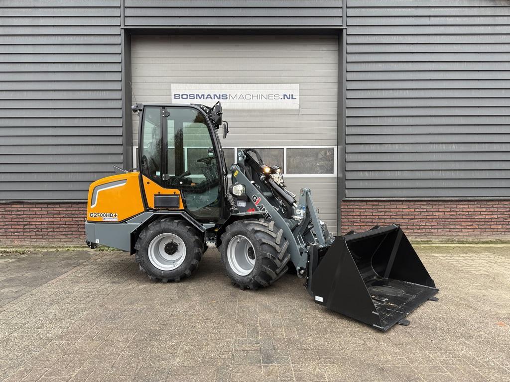 GIANT G2700 HD+ met cabine minishovel NIEUW, Tobroco, Info@tobroco.nl, Sprendlingenstraat 57
5061 KM  Oisterwijk, NL, Wiellader of Shovel