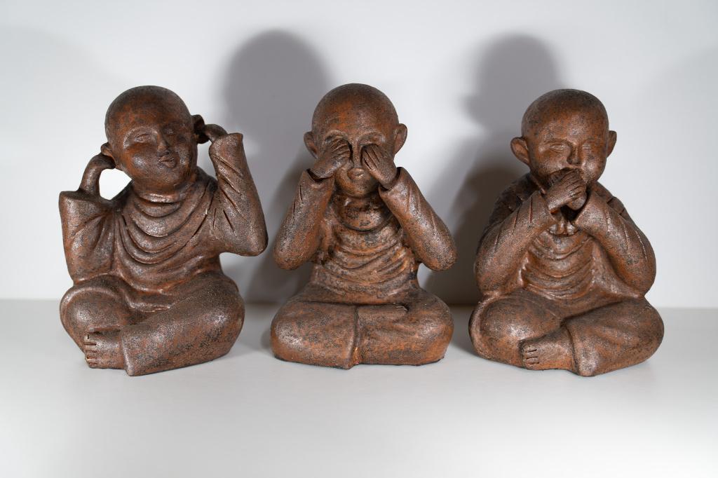 3 monniken - Horen, Zien en Zwijgen in terre cuite, Verzamelen, Verzenden, Nieuw, Mens