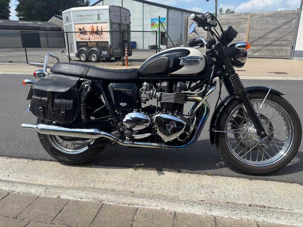 Triumph bonneville T100, Motoren, Motoren | Triumph, Bedrijf