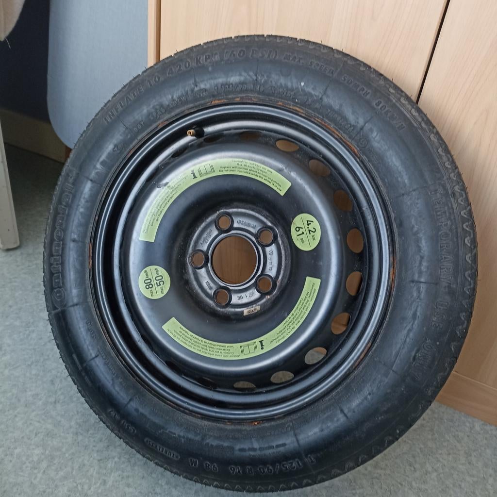 Galette roue de secours (Mercedes), Autos : Pièces & Accessoires, Pneus et Jantes