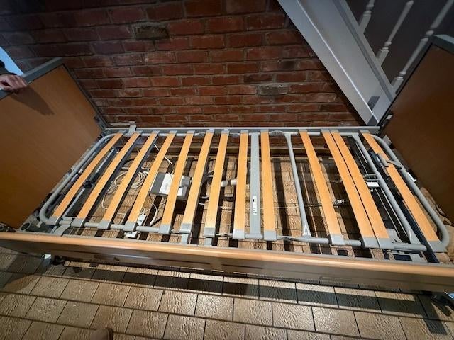 Lit médicalisé, Enlèvement, Comme neuf