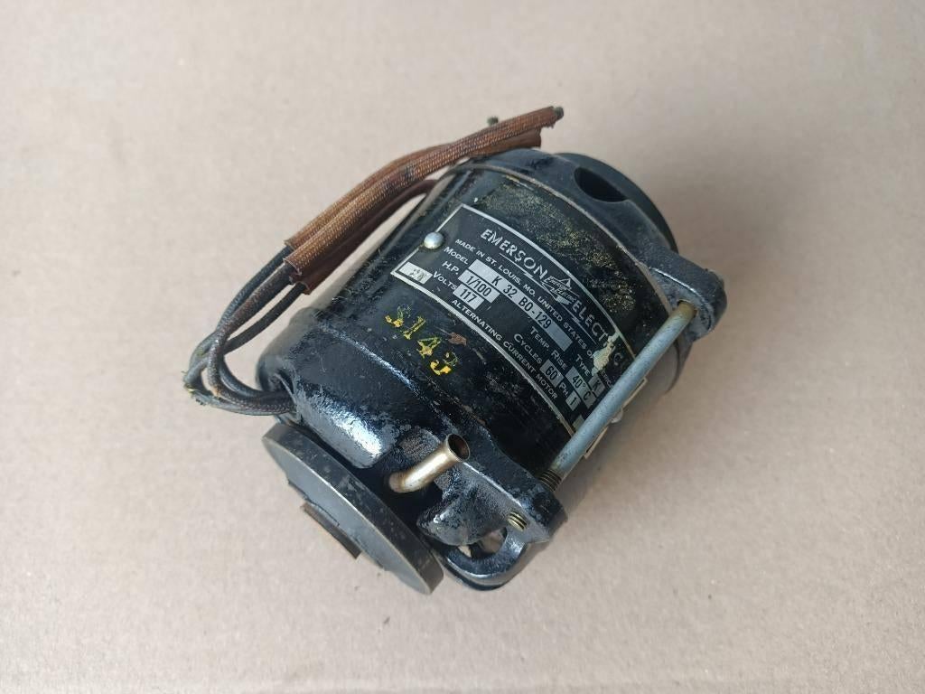 Motor/ Mechaniek Seeburg 100B (1951) jukebox, Verzenden, Seeburg