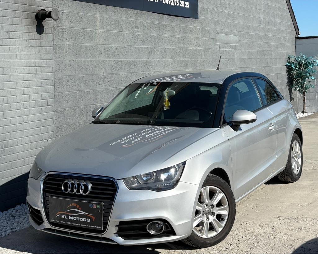 AUDI A1 AMBITION 1.6CR TDI 105CV 2011 247 000KM EURO 5, Auto's, Audi, Voorwielaandrijving, Euro 5, Stof, A1