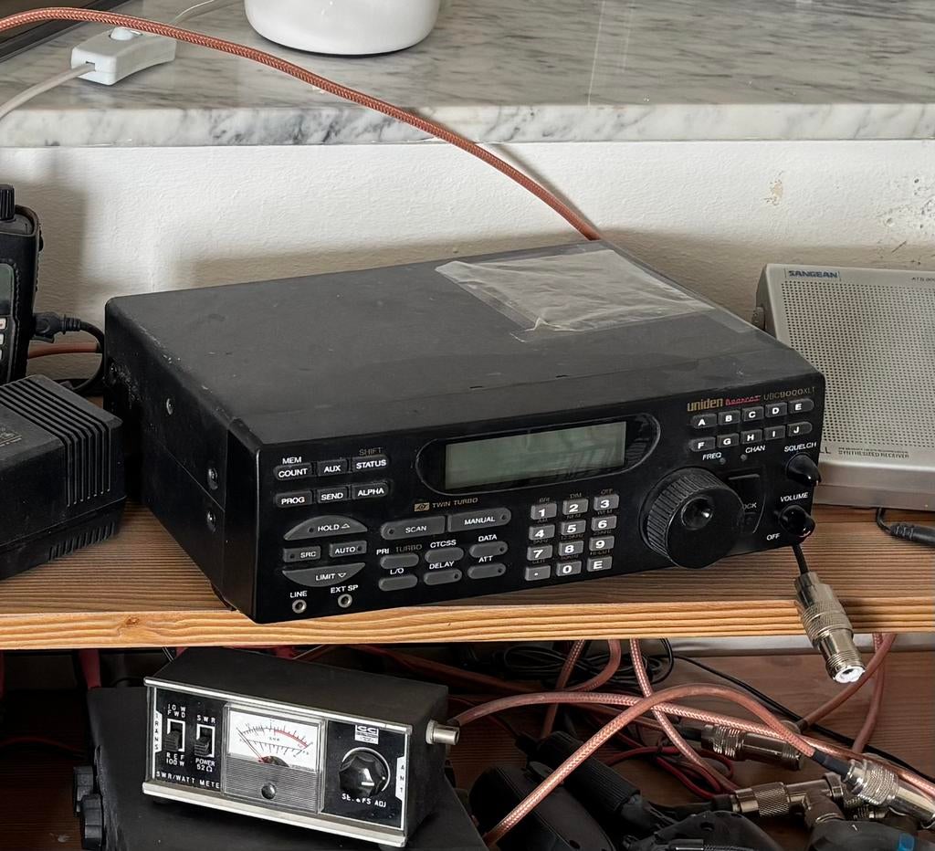 Uniden Bearcat UBC9000XLT ontvanger, Telecommunicatie, Ophalen, Gebruikt, Ontvanger