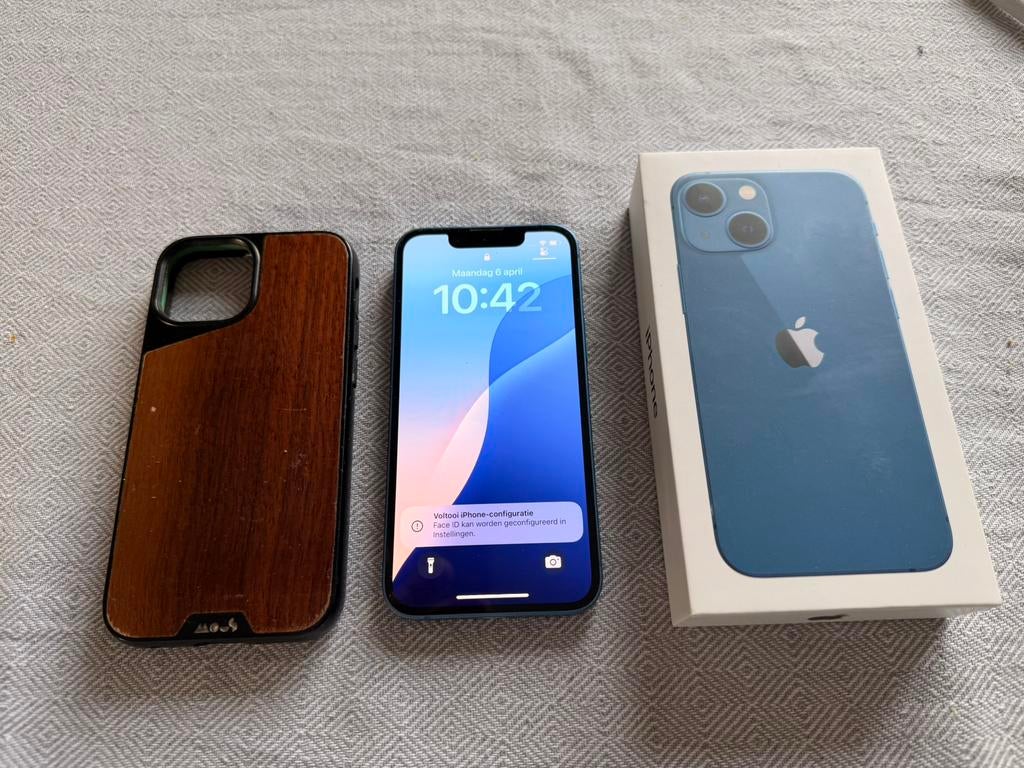 Apple iPhone13 mini 128gb blauw in mooie staat + Mous case, Télécoms, Téléphonie mobile | Apple iPhone, Enlèvement, Comme neuf