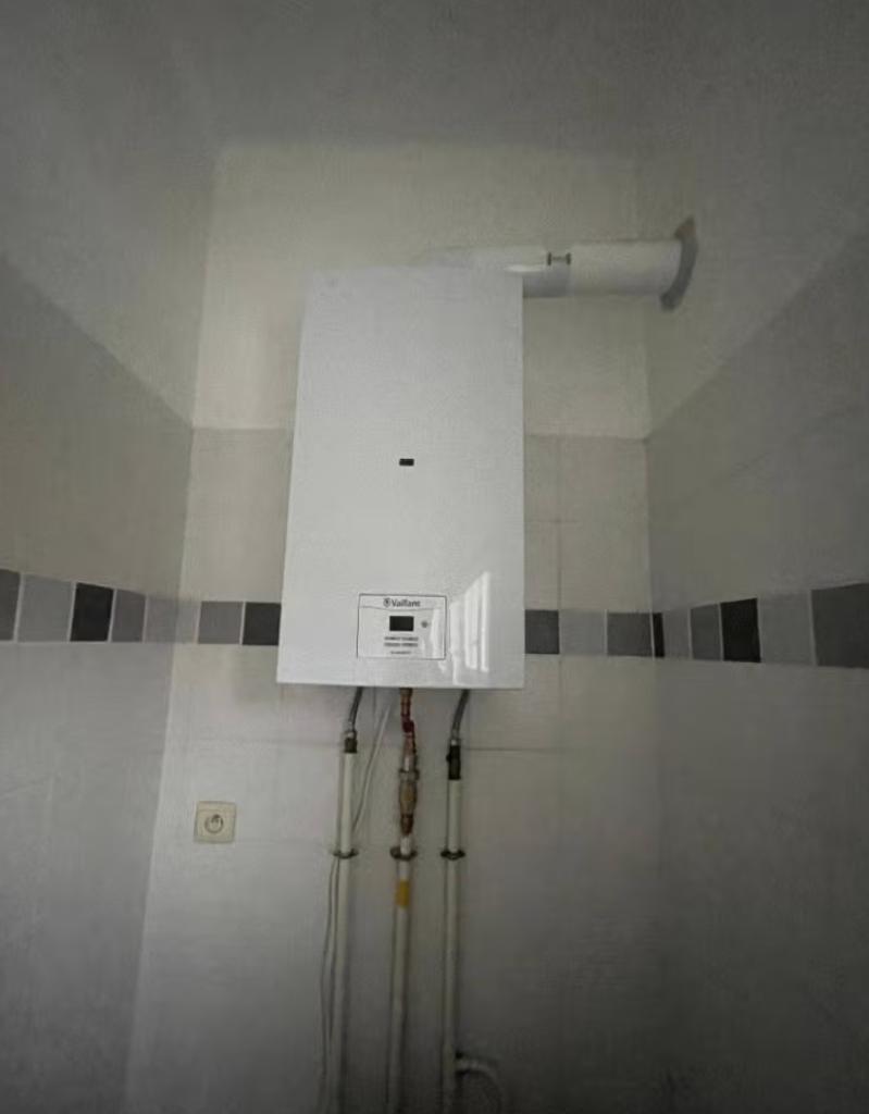 Doorstromer Vaillant Turbomag 175/1 T (2024), Bricolage & Construction, Chauffe-eau & Boilers, Comme neuf, Boiler, Gaz naturel