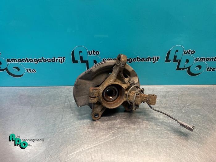 Joint avant gauche d'un Opel Karl (Karl 15-), -, Opel, 3 mois de garantie, Utilisé