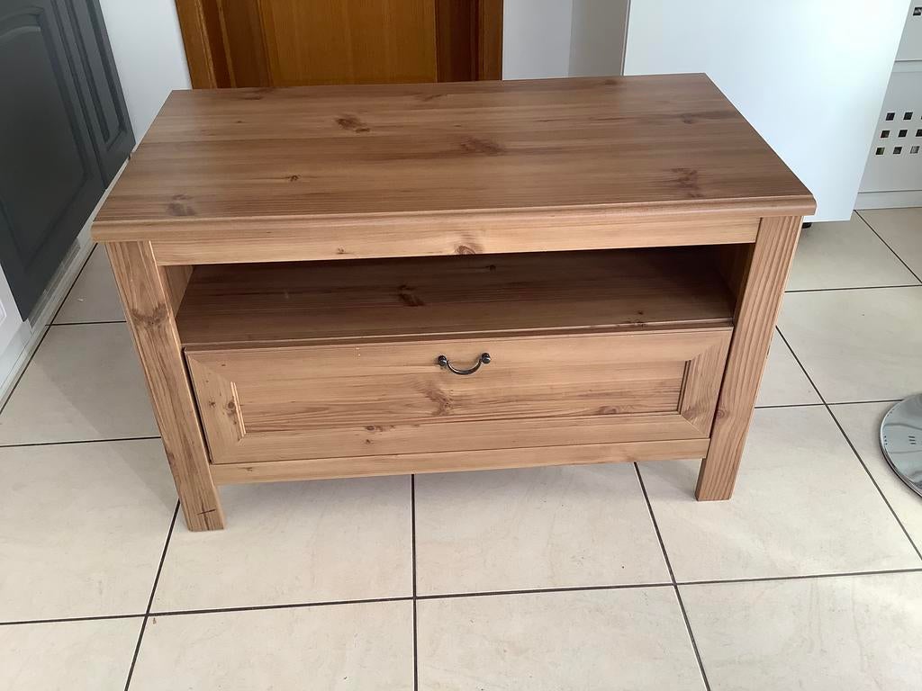 Meuble en pin. Tres bon etat, Enlèvement, Comme neuf, Pin