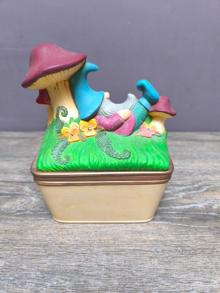 Potje/beeldje, Verzamelen, Beelden en Beeldjes, Ophalen, Nieuw, Fantasy