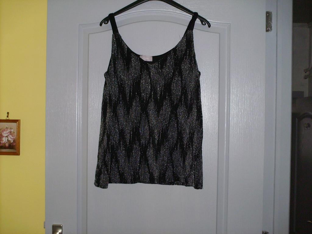 a vendre blouse tunique, Vêtements | Femmes, Blouses & Tuniques, Cassis Collection, Enlèvement ou Envoi, Noir, Taille 42/44 (L)