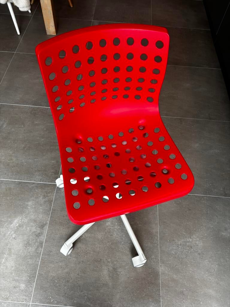 Bureaustoel op wieltjes ikea Skalberg rood, Ophalen, Gebruikt, Rood, Bureaustoel