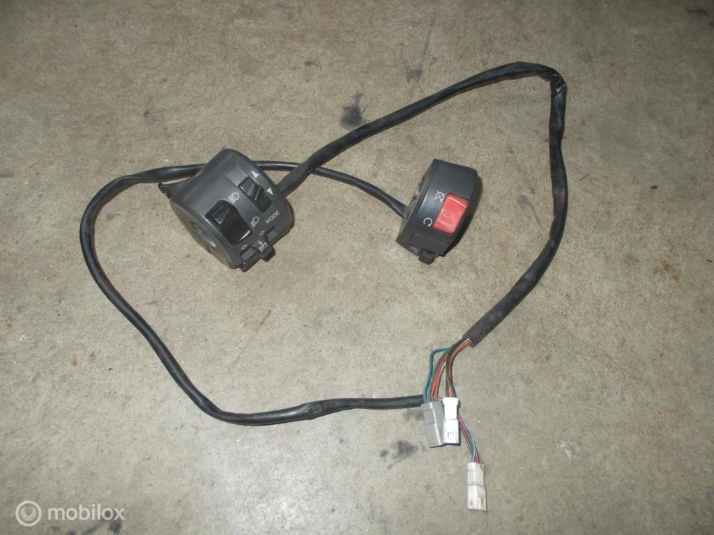 Schakelaar stuurschakelaars  Hypermotard 796 1100 1100S, Motos, Pièces | Ducati, Utilisé, Enlèvement ou Envoi