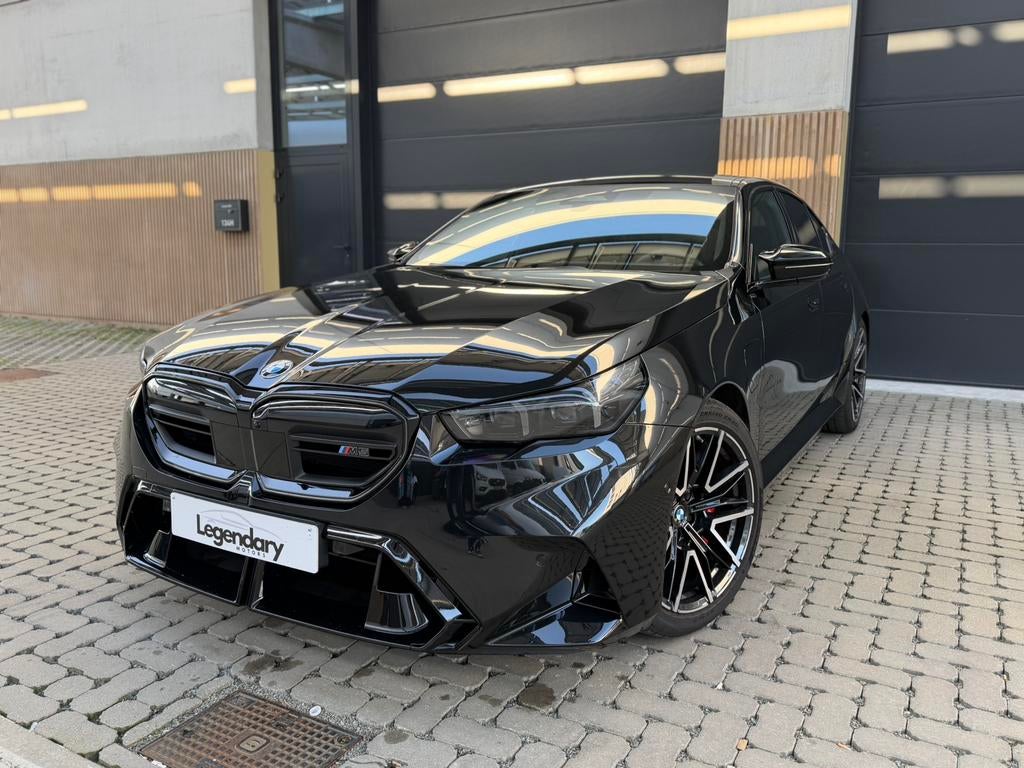 BMW M5 M5 PHEV 4.4 AS (535 kW), Auto's, Automaat, Zwart, Leder, BMW Premium Selection