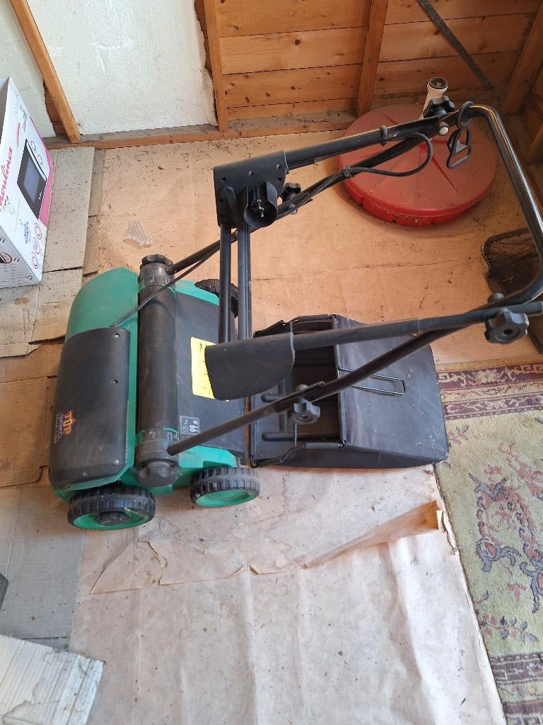 Verticuteerder, Tuin en Terras, Ophalen, Gebruikt, Elektrisch, Topkraft