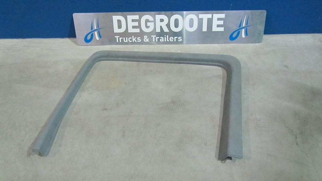 Kader deurruit MB 9437270271, Auto-onderdelen, Vrachtwagen-onderdelen, Mercedes-Benz, Overige Auto-onderdelen, Gebruikt