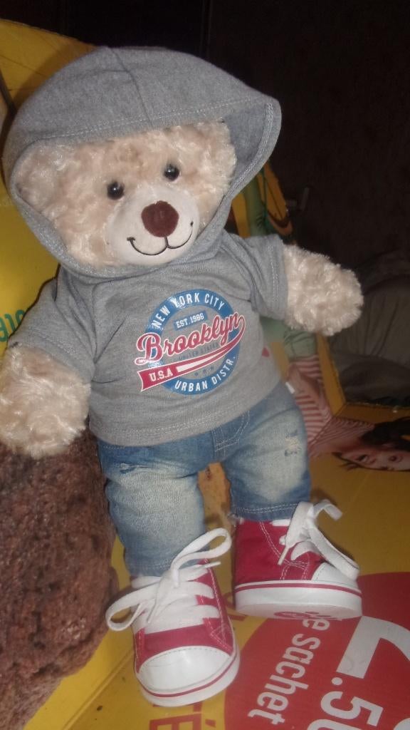 Geklede teddyberen, Kinderen en Baby's, Speelgoed | Knuffels en Pluche, Ophalen of Verzenden, Beer