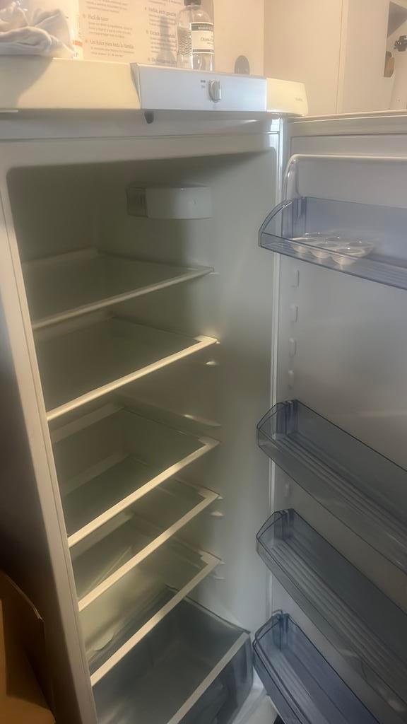 Koelkast AEG, Elektronische apparatuur, Koelkasten en IJskasten, Ophalen, 100 tot 150 liter, 140 tot 160 cm, 45 tot 60 cm