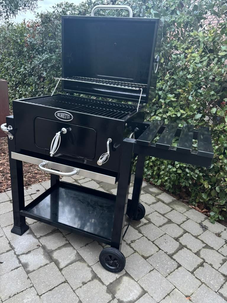 Boretti bbq, Tuin en Terras, Houtskoolbarbecues, Ophalen, Zo goed als nieuw