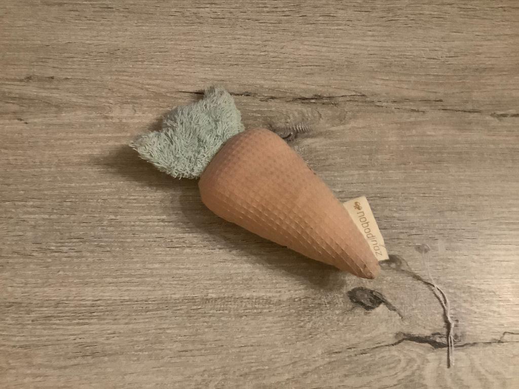 Hochet à carottes pour bébé (20 cm), Enlèvement ou Envoi, Comme neuf, Hochet