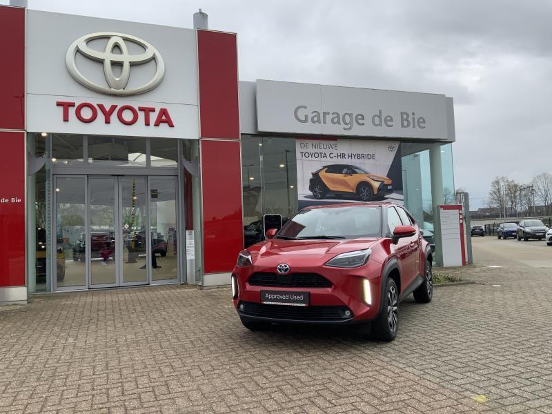 Toyota Yaris Cross Dynamic Plus+ comfort Pack, Autos, Toyota, Rouge, Achat, Autres carburants, 5 portes