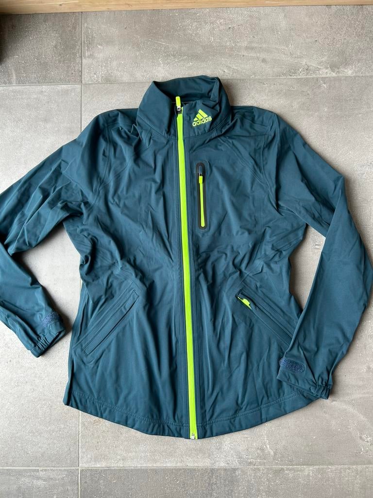 Adidas - Regenjasje dames. Maat M. Nieuw, Maat 38/40 (M), Nieuw, Ophalen of Verzenden, Hardlopen of Fietsen
