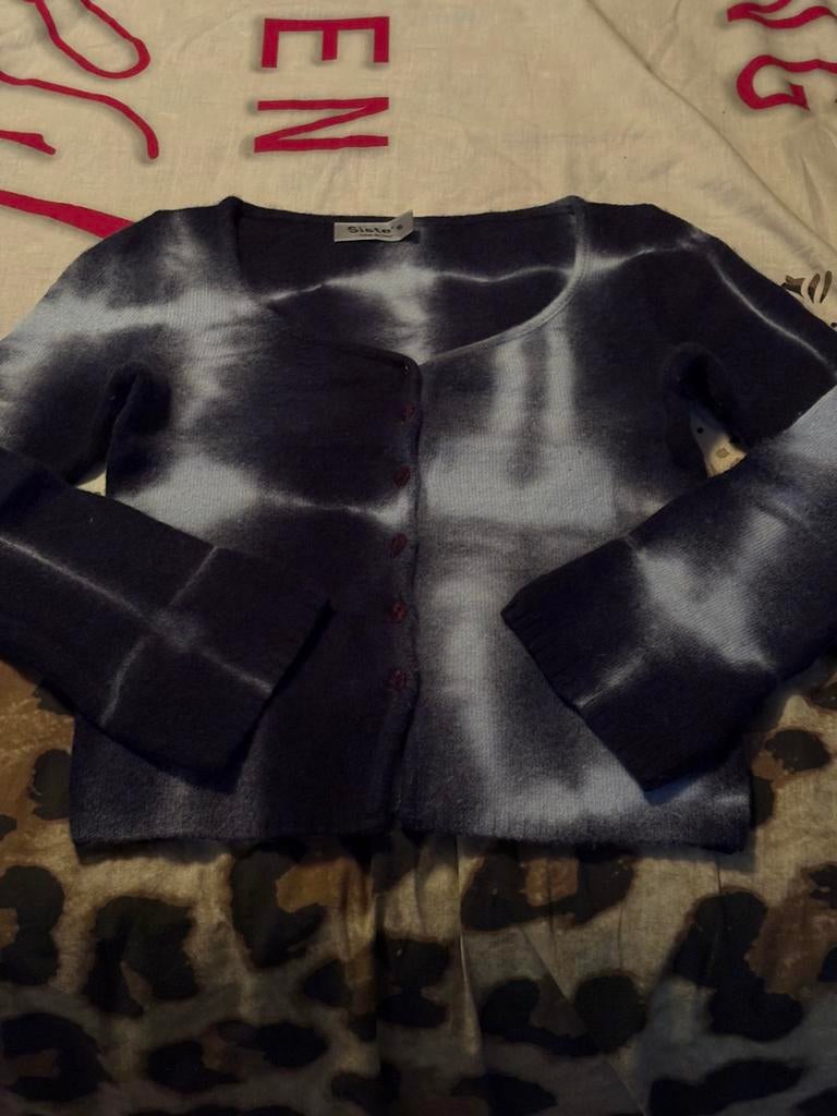 2 tinten blauwe gilet van Siste’s (S)., Ophalen, Siste’s, Blauw, Zo goed als nieuw