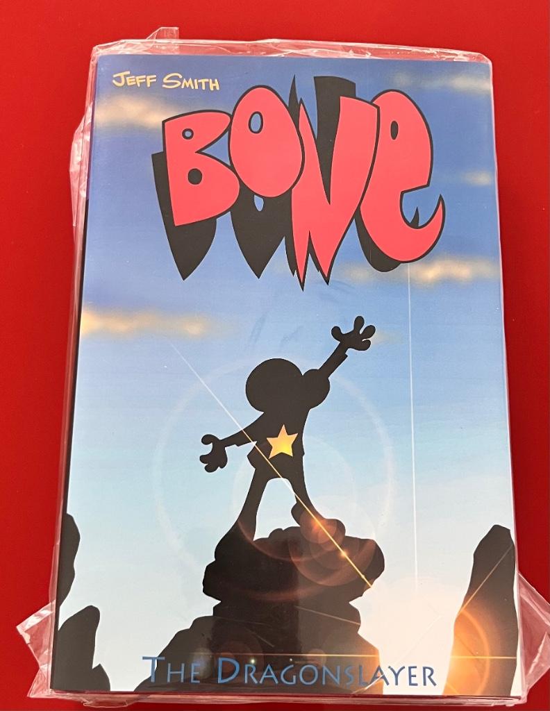 BONE - Jeff Smith - cinq lots (SC/HC) - EN PARFAIT ÉTAT, Enlèvement ou Envoi, Comme neuf, Plusieurs comics, Amérique