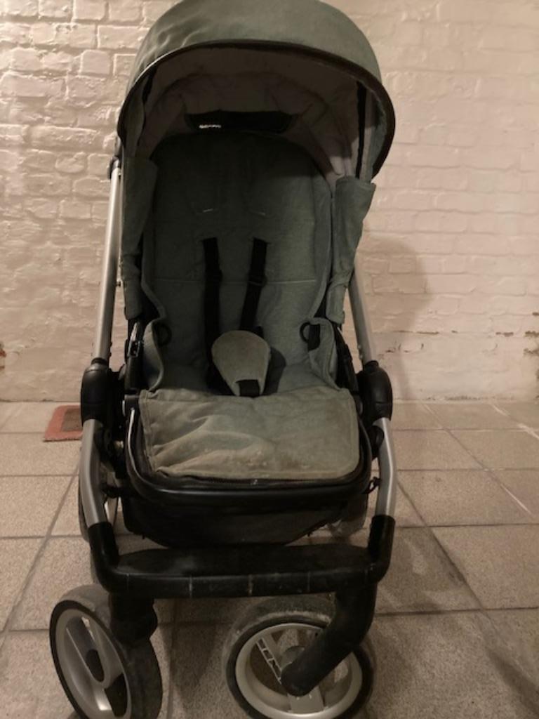 kinderwagen musty Evo met wieg en maxicosy, Kinderen en Baby's, Kinderwagens en Combinaties, Zo goed als nieuw, Mutsy, Verstelbare duwstang